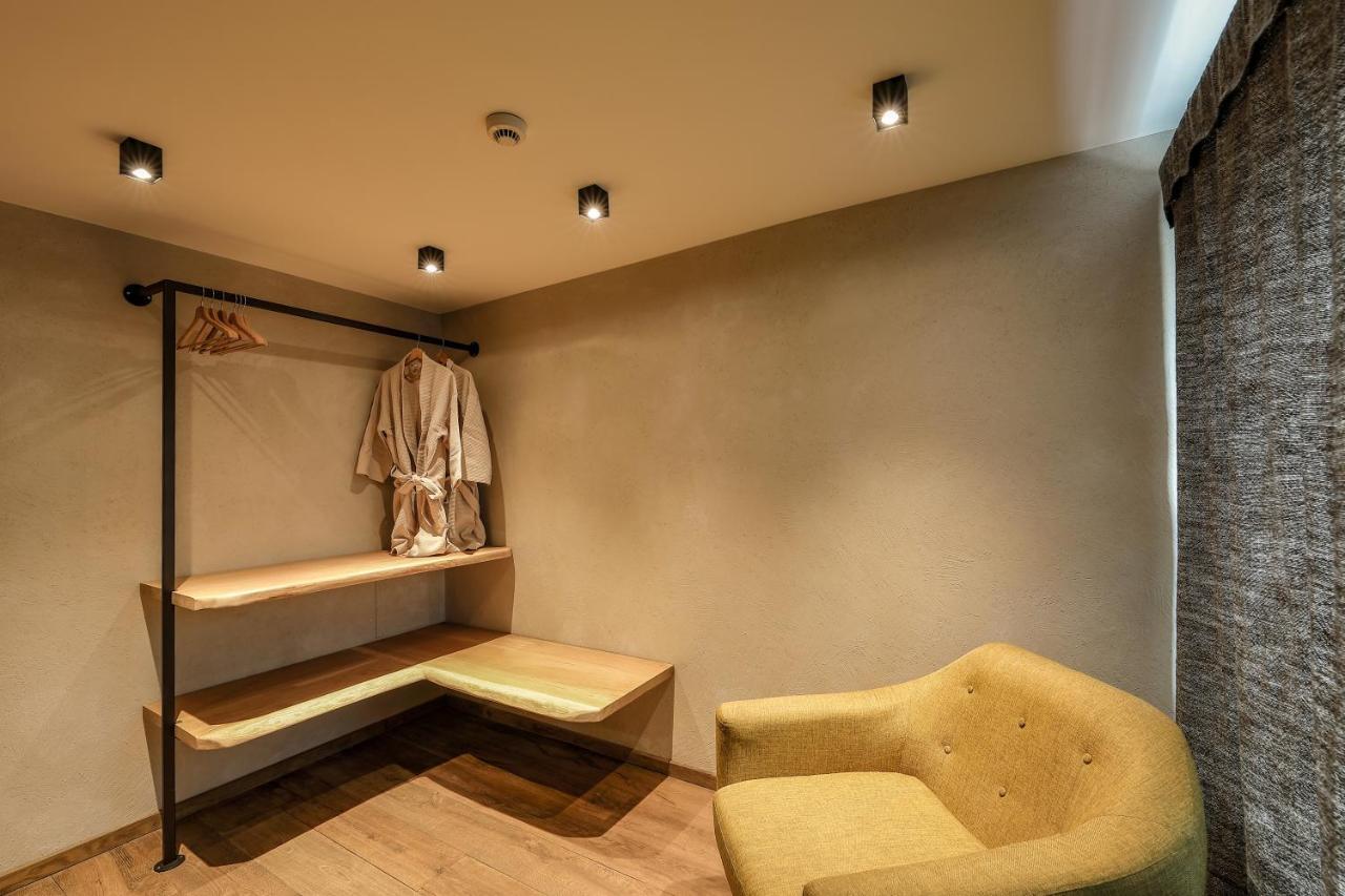 Aparthotel Couleur Basilic à Rochefort Extérieur photo