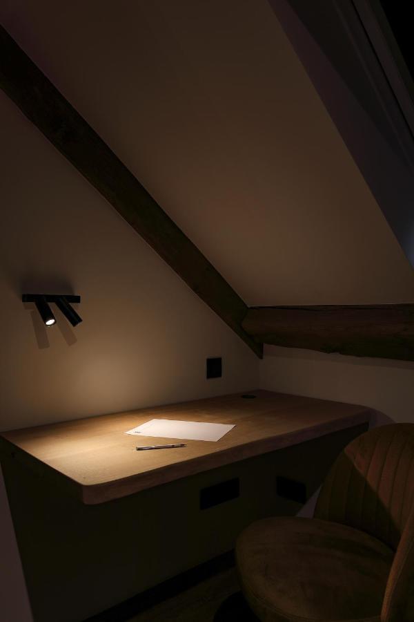 Aparthotel Couleur Basilic à Rochefort Extérieur photo