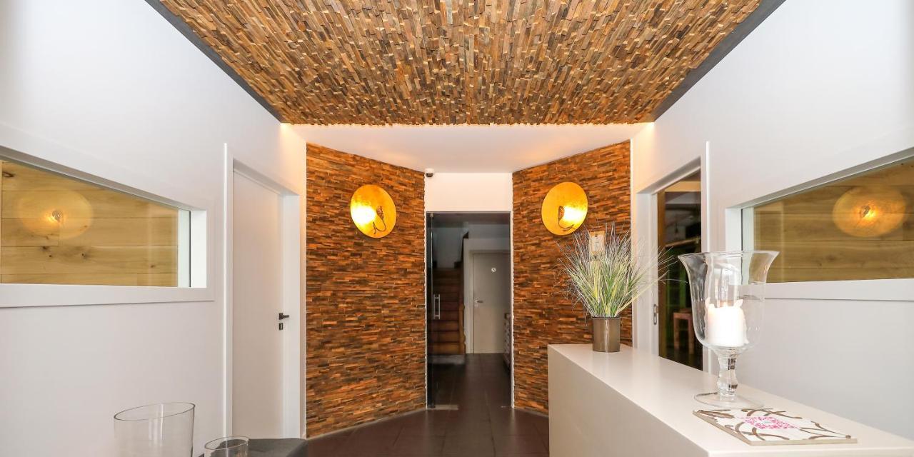 Aparthotel Couleur Basilic à Rochefort Extérieur photo